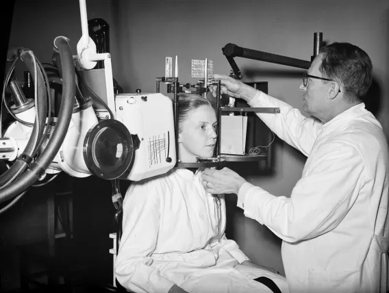 L'invention du premier orthopantomographe