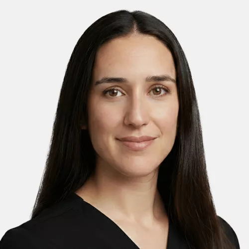 Dr. Julia Escobar